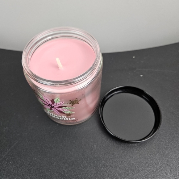 Bath and Body Works Blush Poinsettia Mason Single Wick Candle - Picture 3 of 5